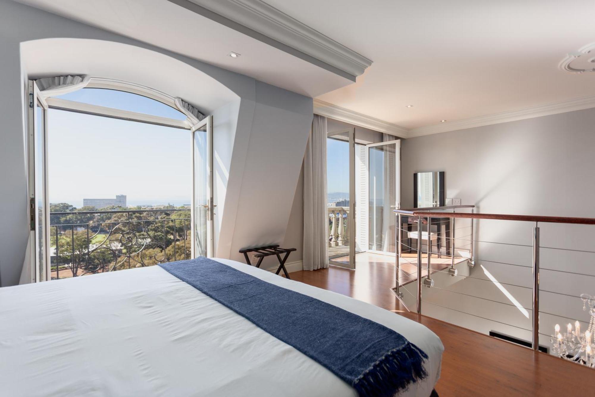 Cape Royale Luxury By Nivar 开普敦 外观 照片